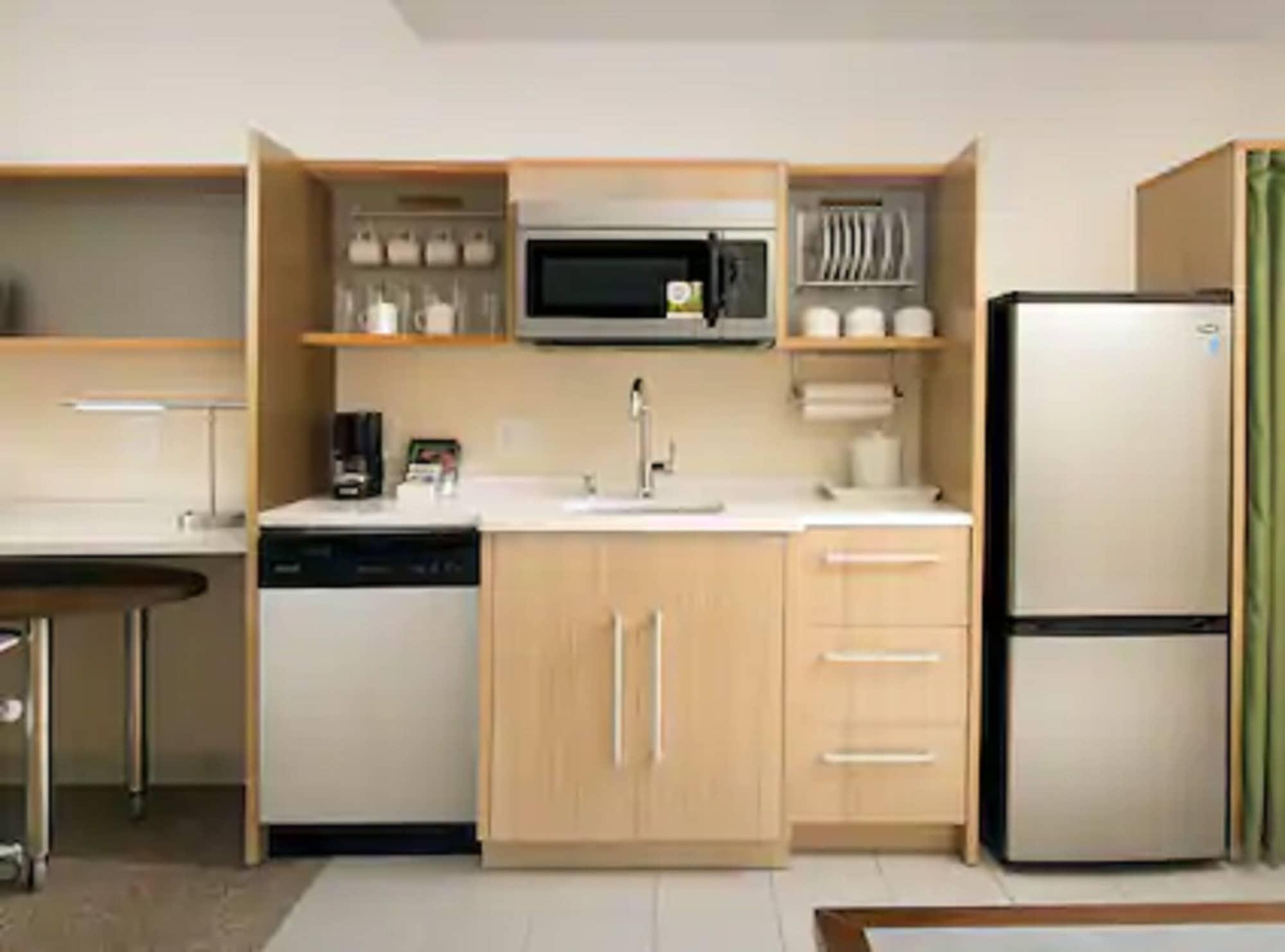 Home2 By Hilton Hotel 3*