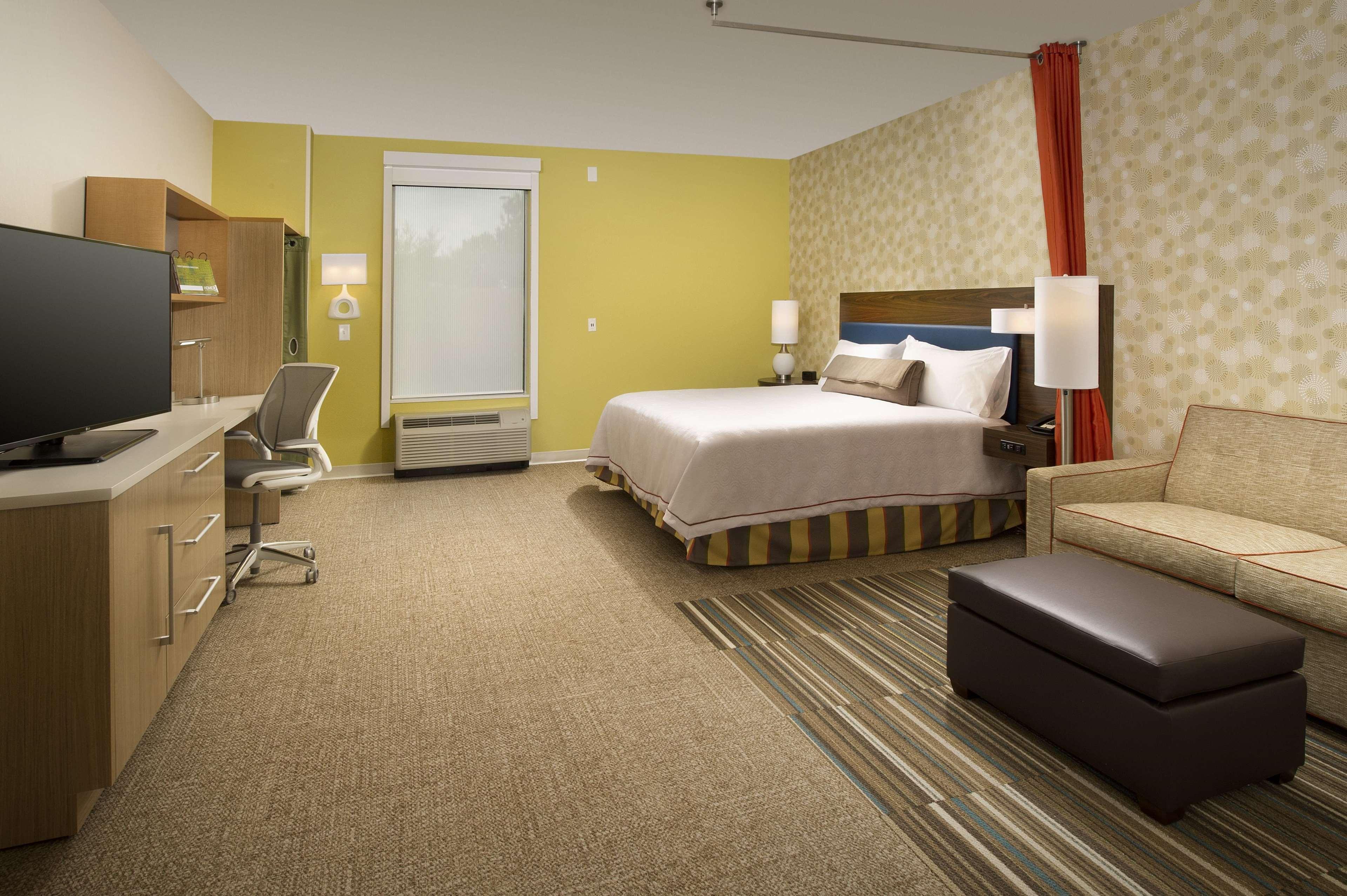 Hotel Home2 By Hilton