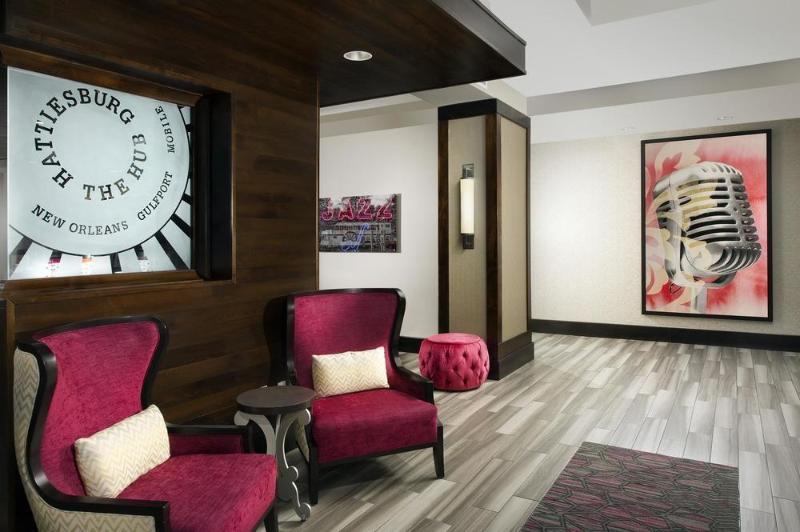 Hotel Home2 By Hilton